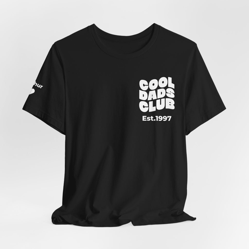T-Shirt Cool Dads club and names on sleeve