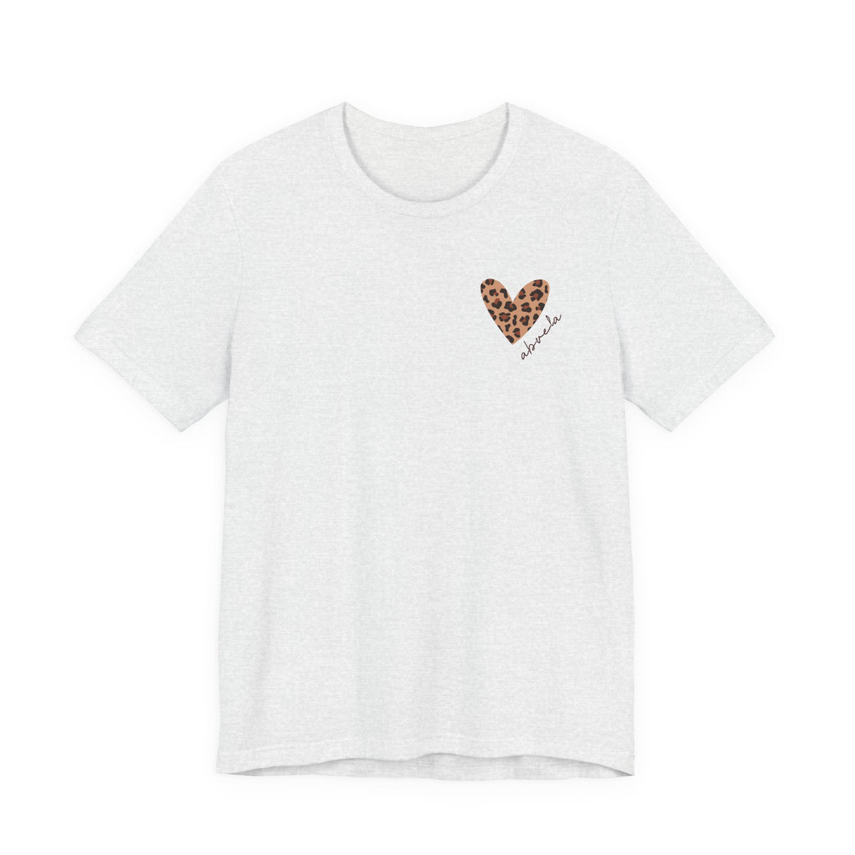 Camiseta para Abuela con Corazón de Leopardo y Nombre Personalizado