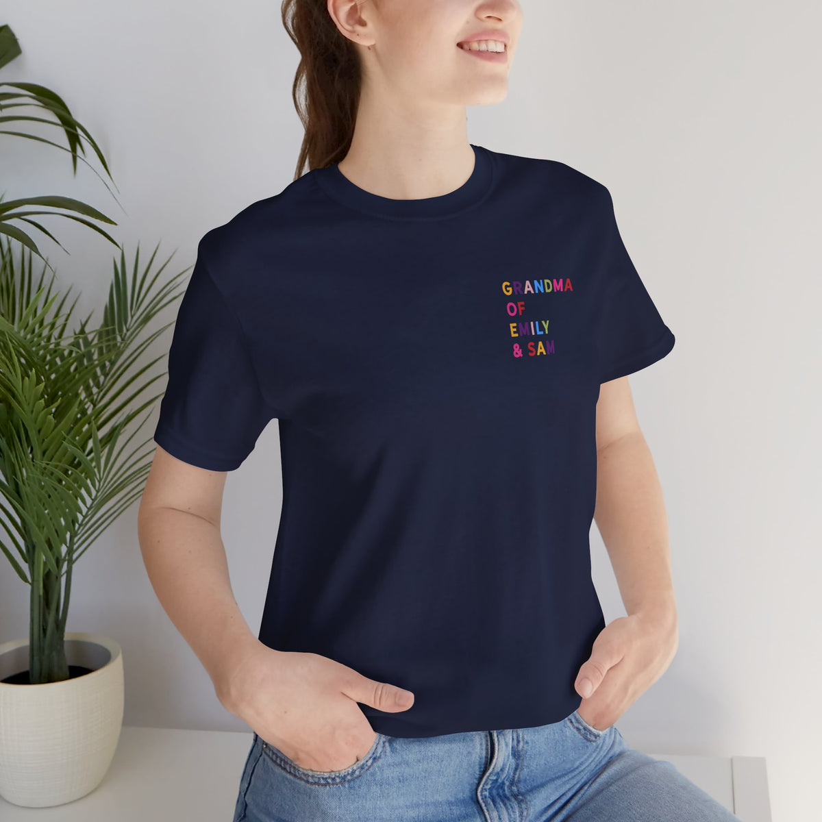 Camisa de la abuela con los nombres de los nietos multicolores